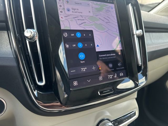 Certified 2023 Volvo XC40 B5 Ultimate w/ Climate Package image 29