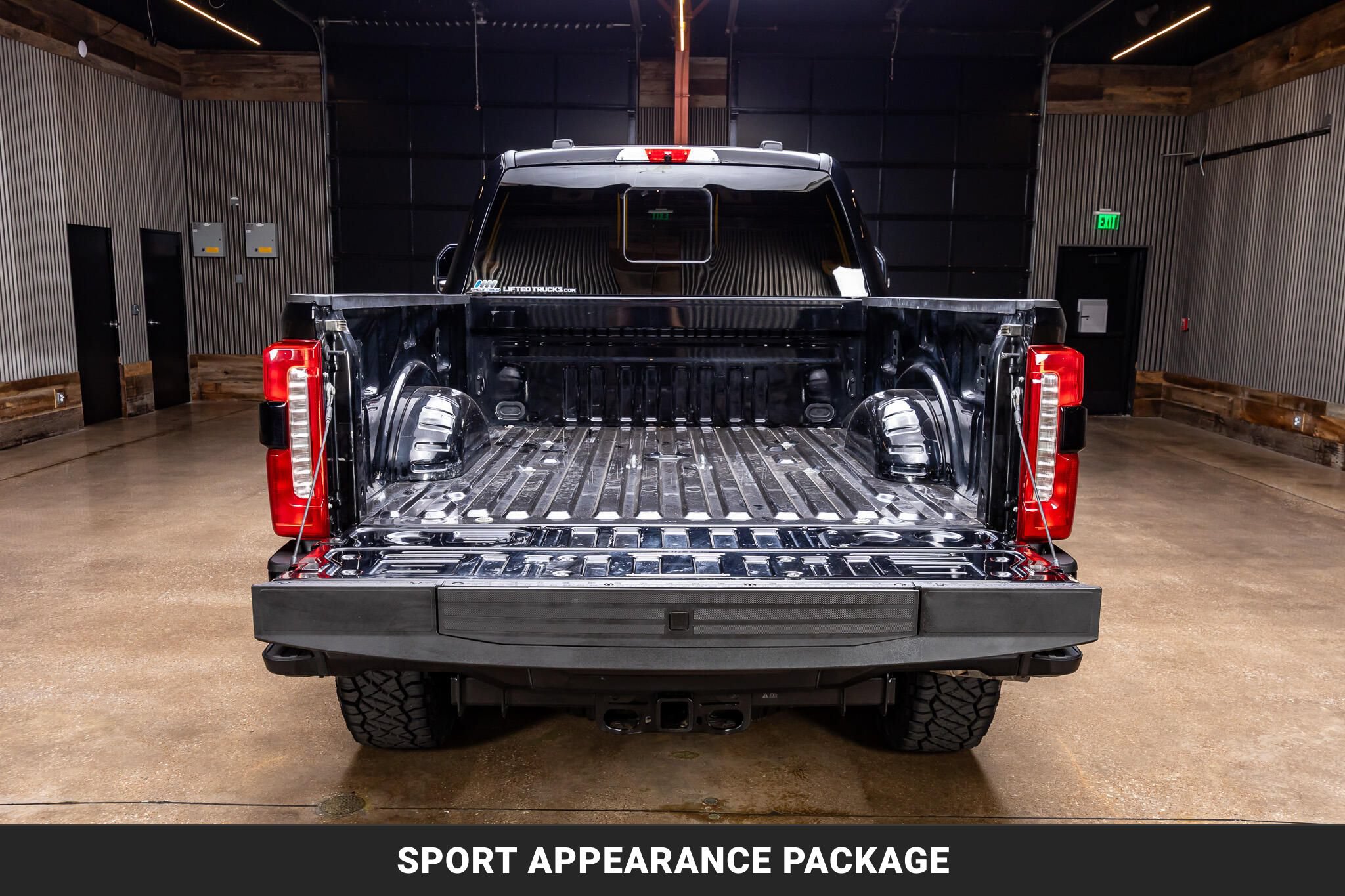 Used 2024 Ford F250 Lariat w/ Lariat Ultimate Package AWD/4WD image 9