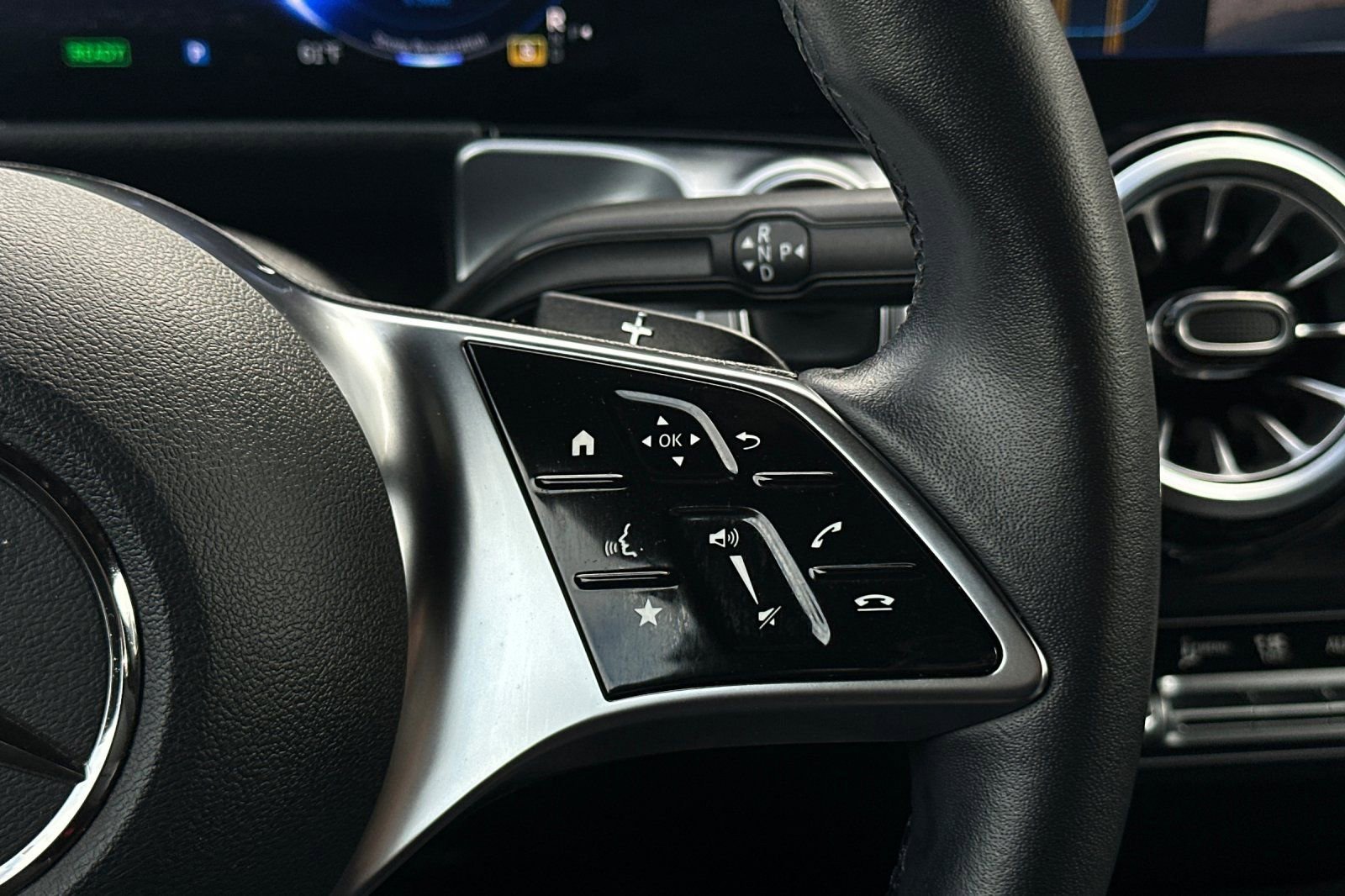 Certified 2024 Mercedes-Benz EQB 250+ image 30