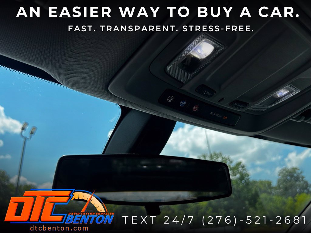 Used 2021 Chevrolet Silverado 1500 LT AWD/4WD image 23