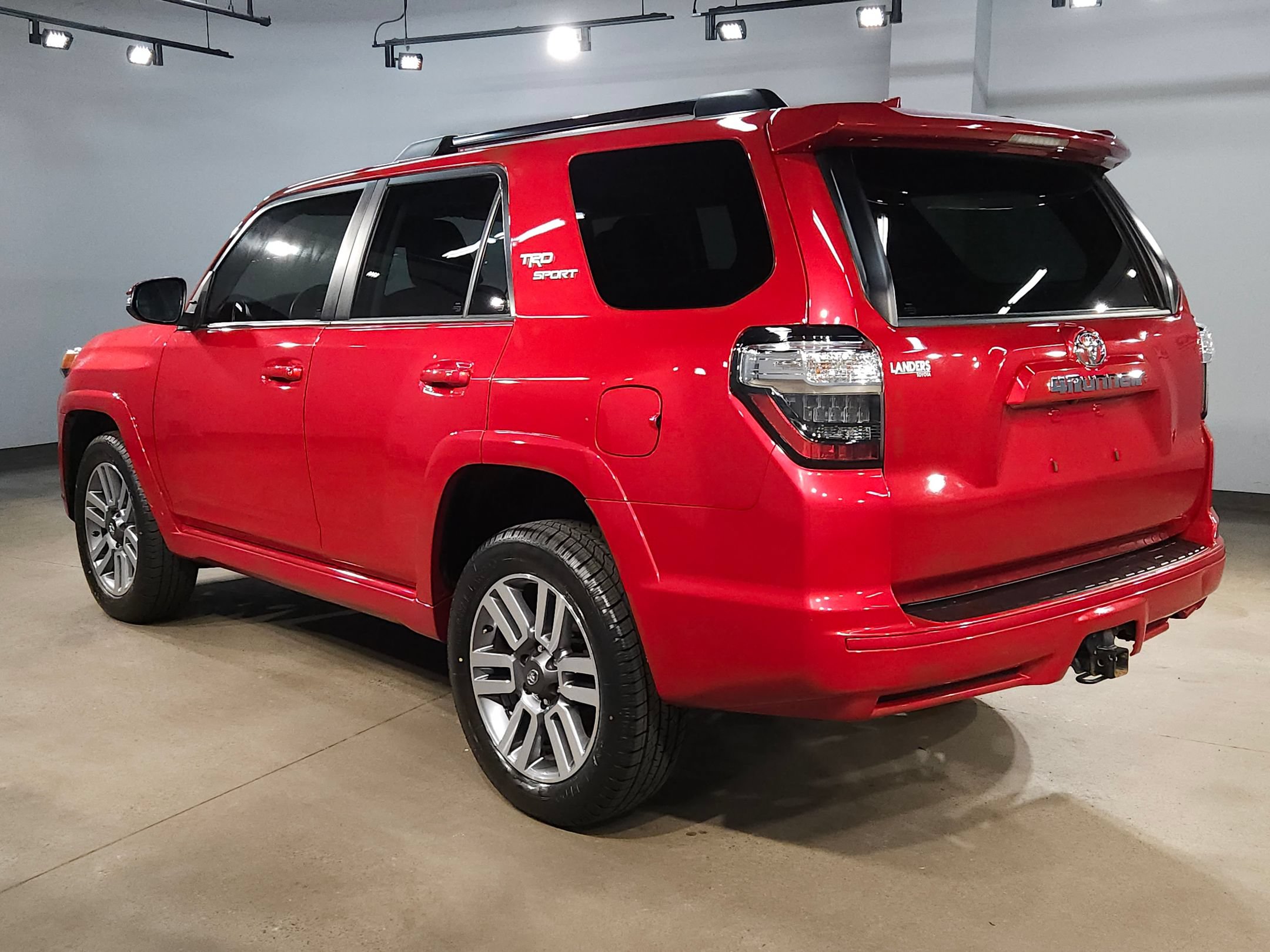 Used 2024 Toyota 4Runner TRD Sport w/ Technology Package AWD/4WD image 5