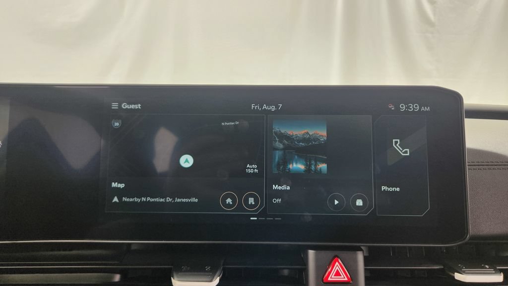 New 2027 Kia Carnival FWD image 29