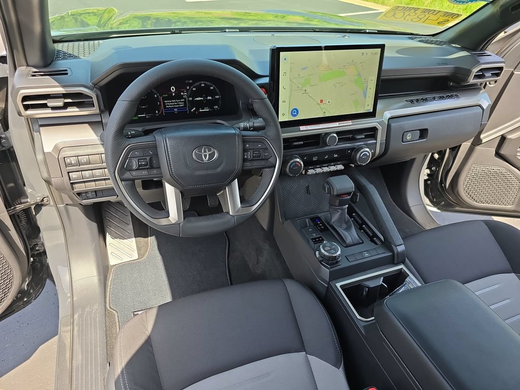 Used 2025 Toyota Tacoma TRD Off-Road AWD/4WD image 18