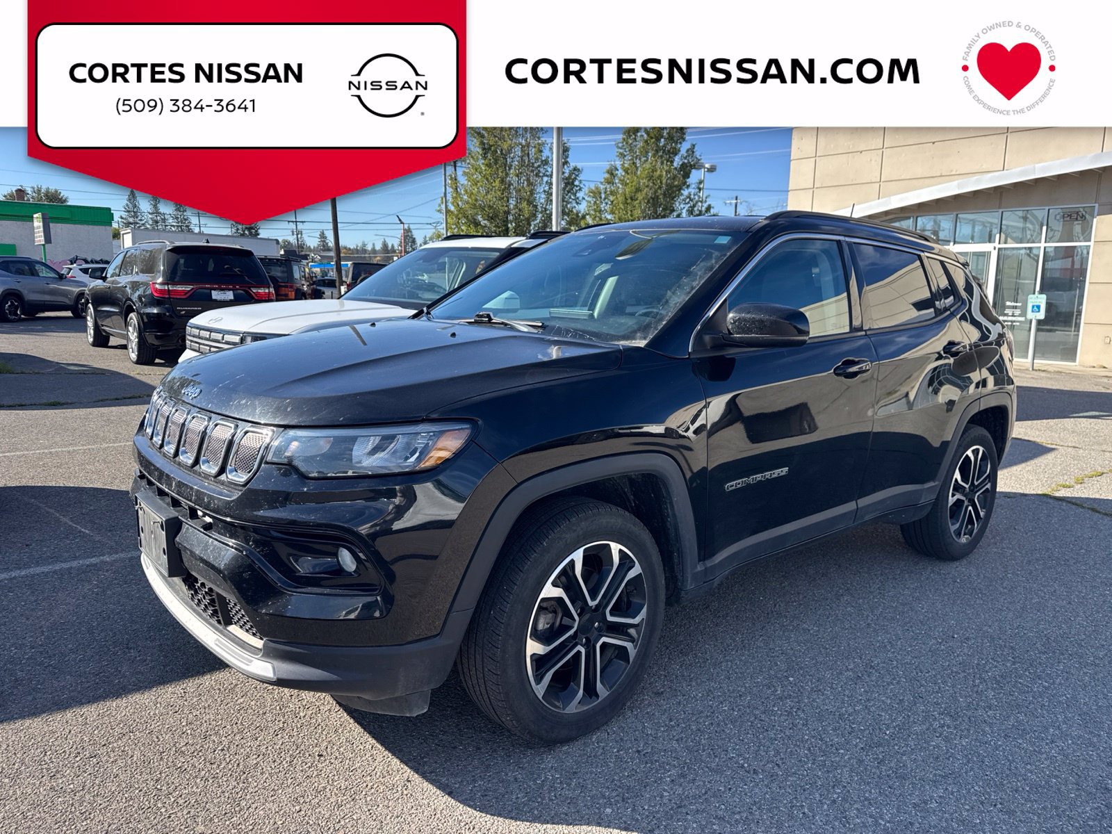 Used 2022 Jeep Compass Limited AWD/4WD image 1
