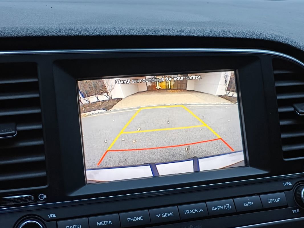 Used 2017 Hyundai Elantra Value Edition FWD image 31