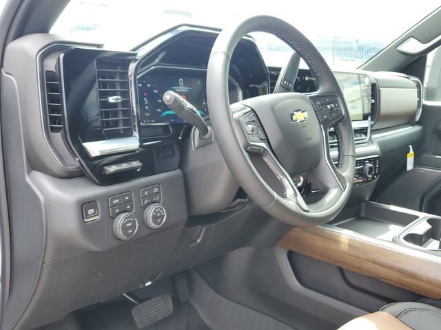 New 2026 Chevrolet Silverado 2500 High Country w/ Technology Package AWD/4WD image 19