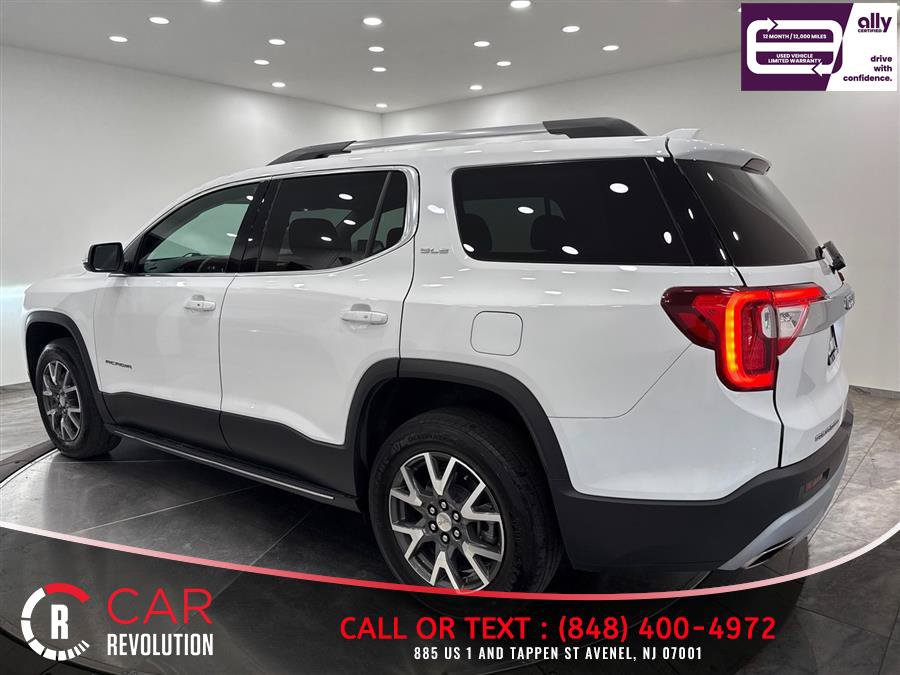 Used 2023 GMC Acadia SLE w/ Driver Convenience Package FWD image 5