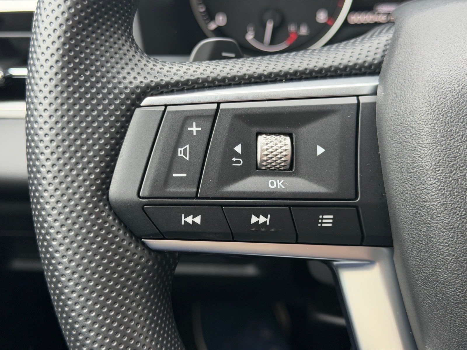 New 2026 Mitsubishi Outlander ES AWD/4WD image 24