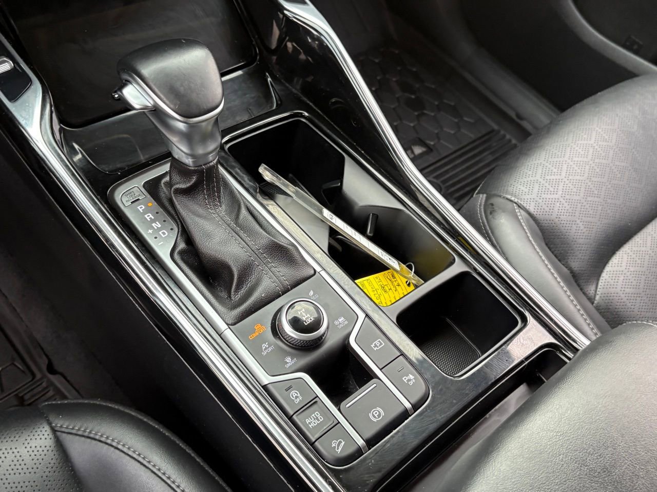 Used 2022 Kia Sorento SX image 21