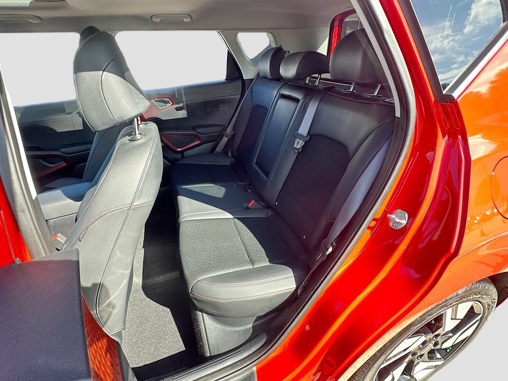 Used 2025 Kia Soul GT-Line w/ GT-Line Technology Package FWD image 26