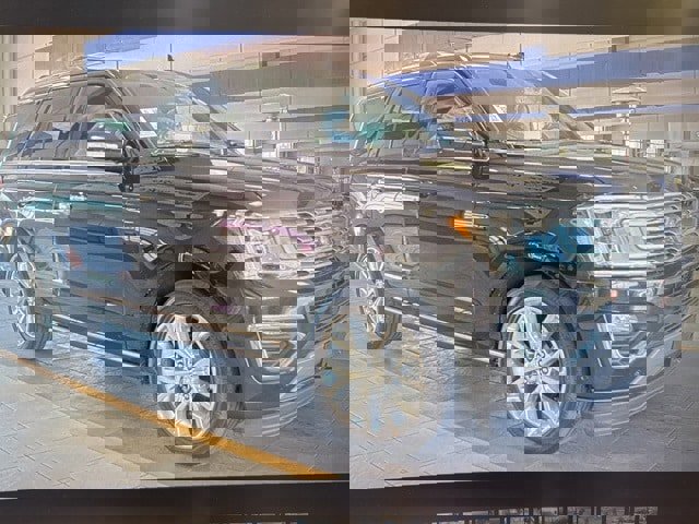 Used 2019 Ford Expedition Limited w/ Equipment Group 302A image 1