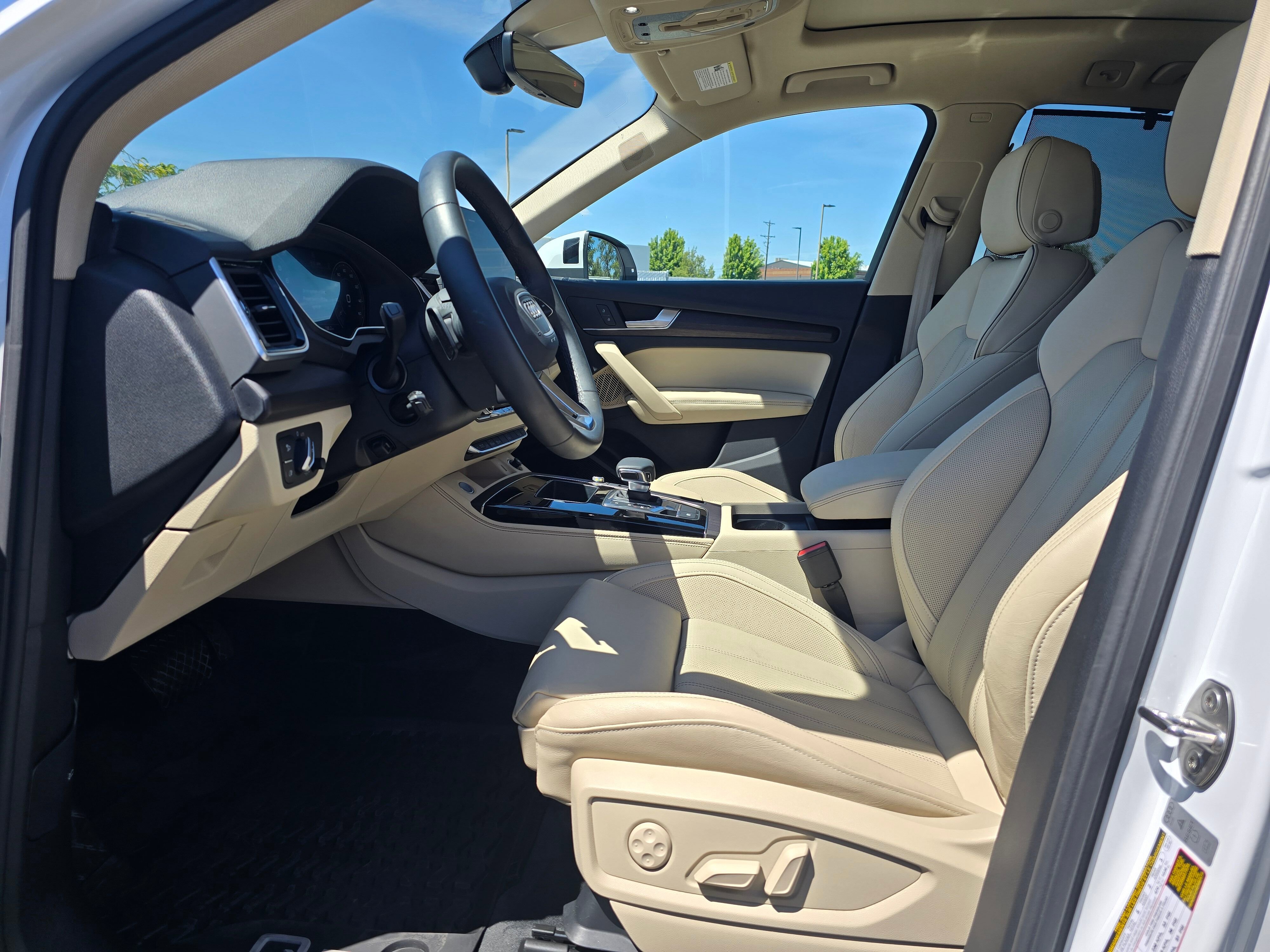 Used 2024 Audi Q5 2.0T Premium Plus AWD/4WD image 43