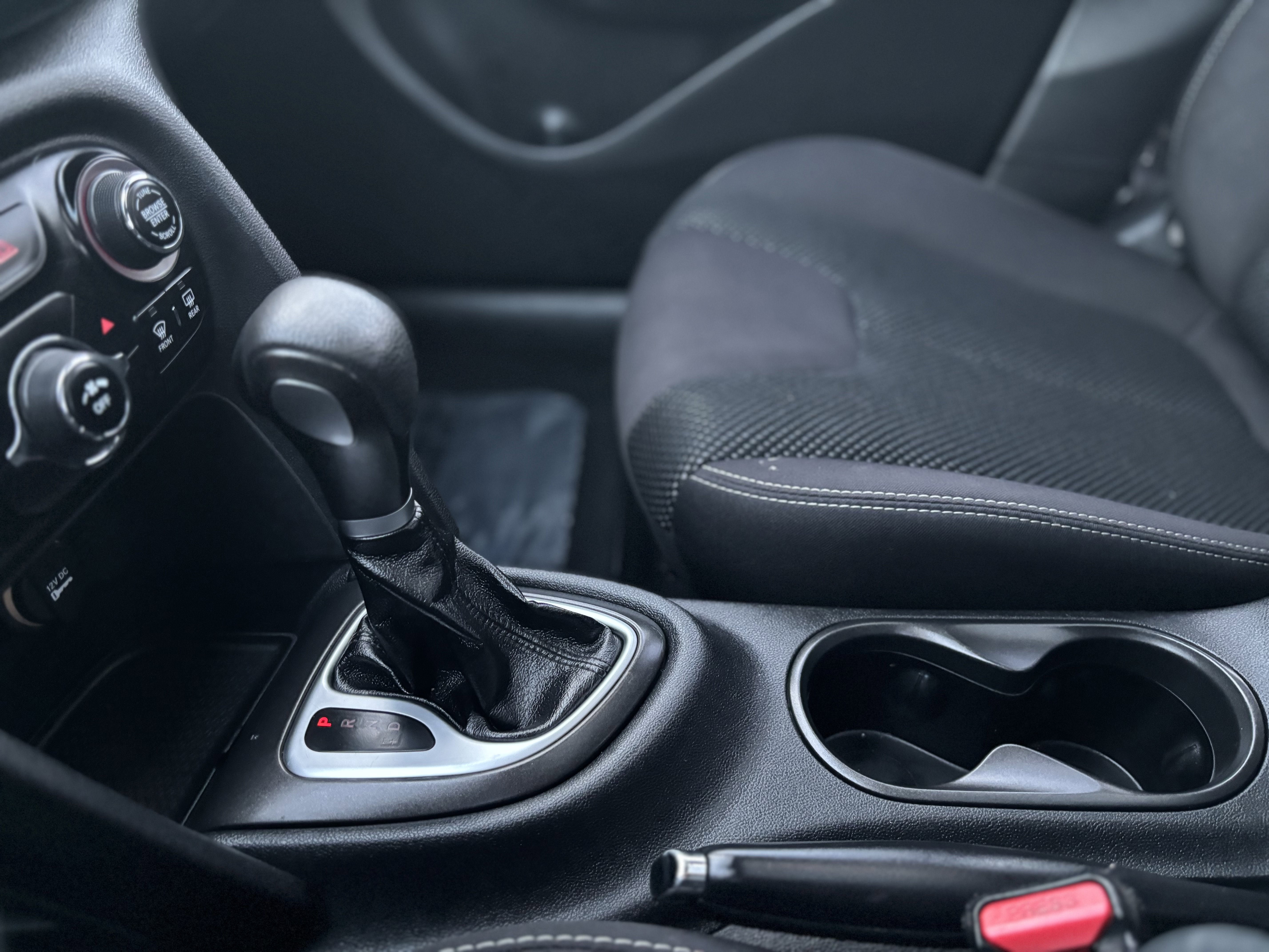 Used 2014 Dodge Dart SXT w/ Sun/Sound Group image 33