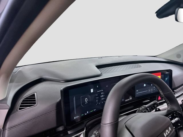 New 2027 Kia Carnival SX w/ Dark Edition Package FWD image 9