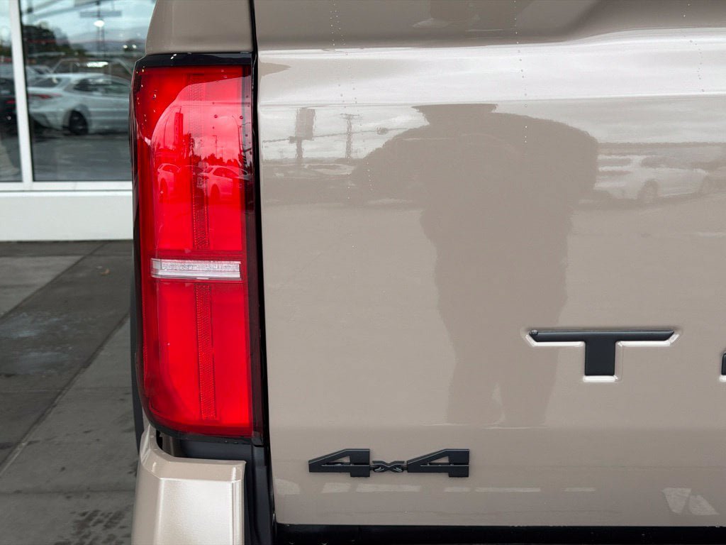 New 2026 Toyota Tacoma TRD Off-Road AWD/4WD image 10