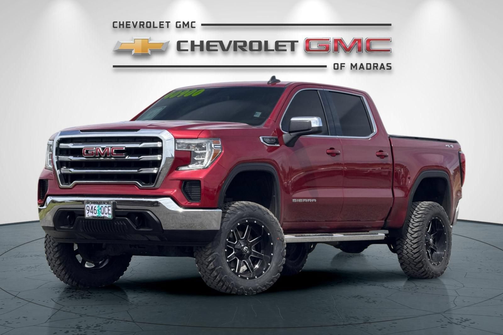 Used 2020 GMC Sierra 1500 SLE w/ SLE Value Package AWD/4WD image 7