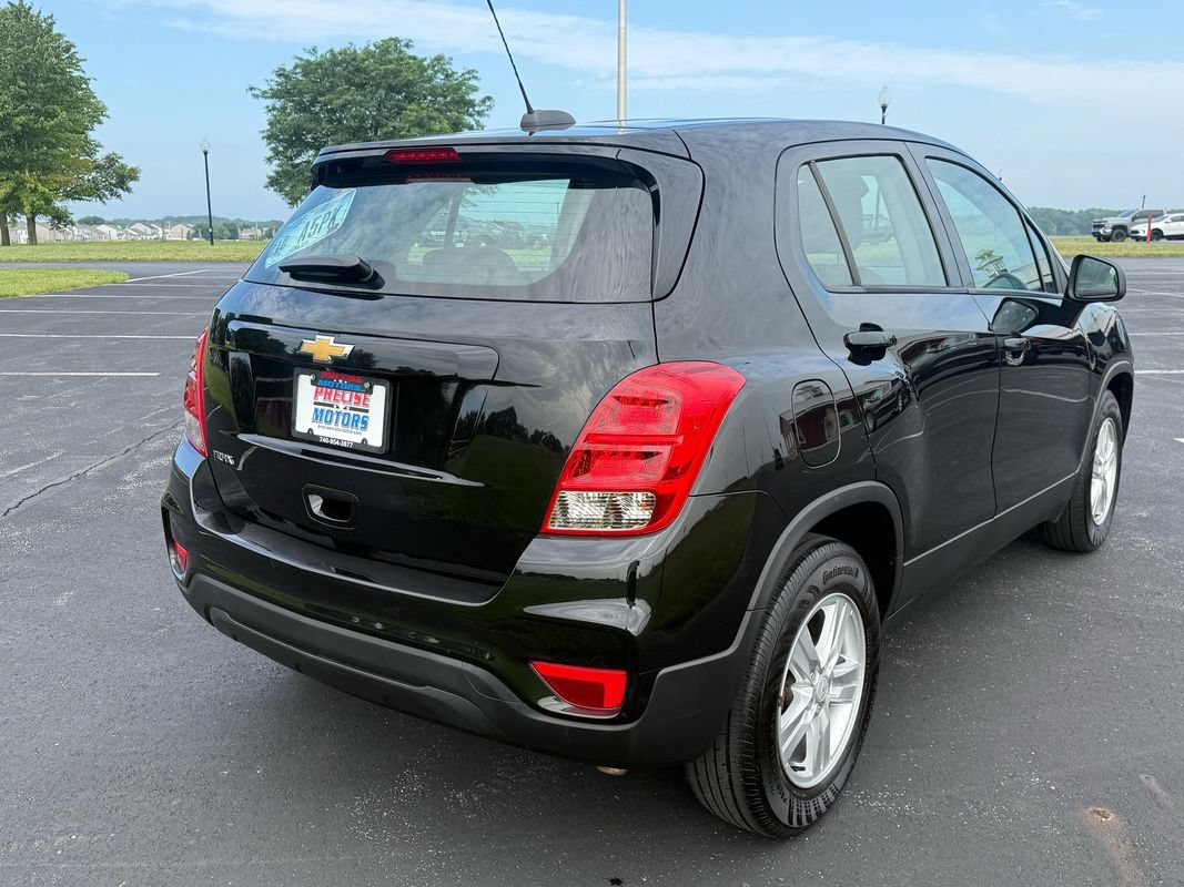 Used 2020 Chevrolet Trax LS FWD image 5