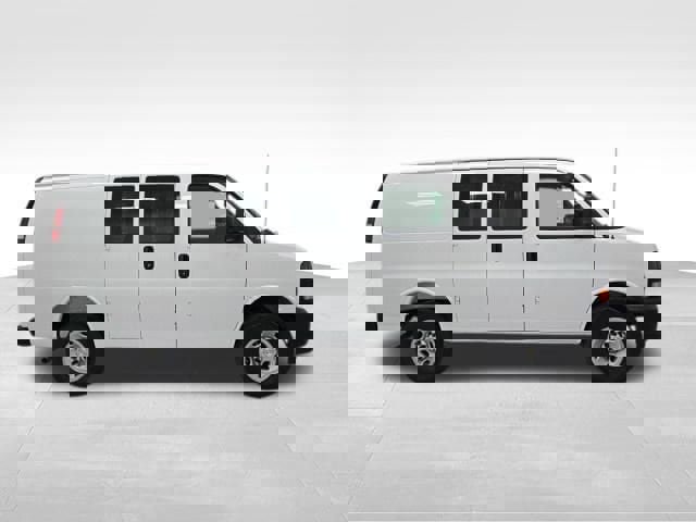 New 2026 Chevrolet Express 2500 w/ Driver Convenience Package image 6