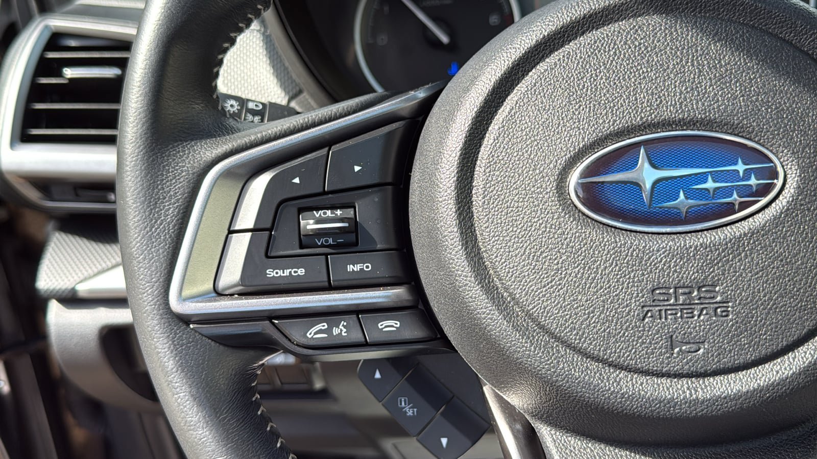 Certified 2023 Subaru Forester Premium AWD/4WD image 14