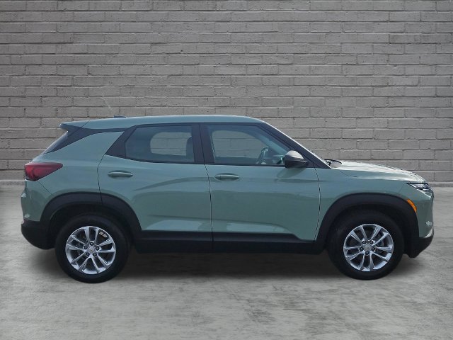 Used 2025 Chevrolet TrailBlazer LS FWD image 7