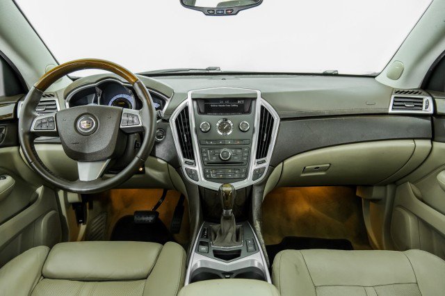Used 2010 Cadillac SRX Luxury image 11