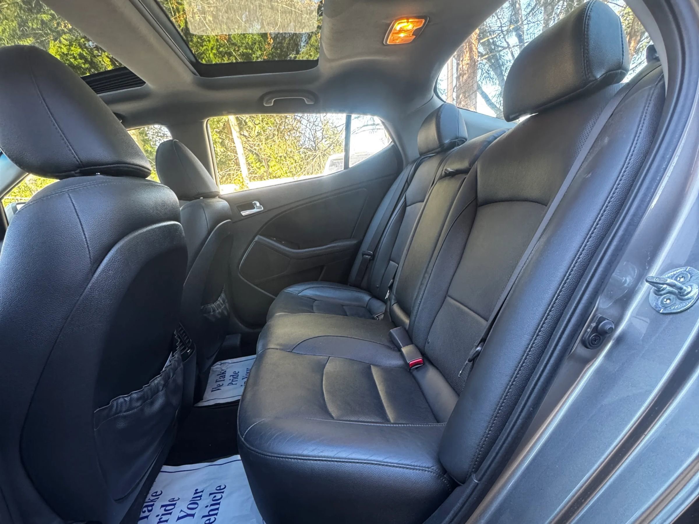 Used 2015 Kia Optima EX w/ EX Premium Package image 12