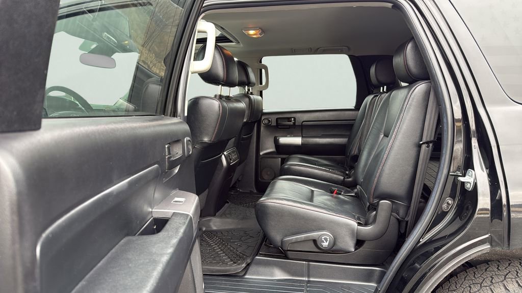 Used 2020 Toyota Sequoia TRD Pro AWD/4WD image 20