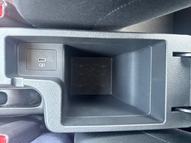 Used 2024 Nissan Versa SR FWD image 26