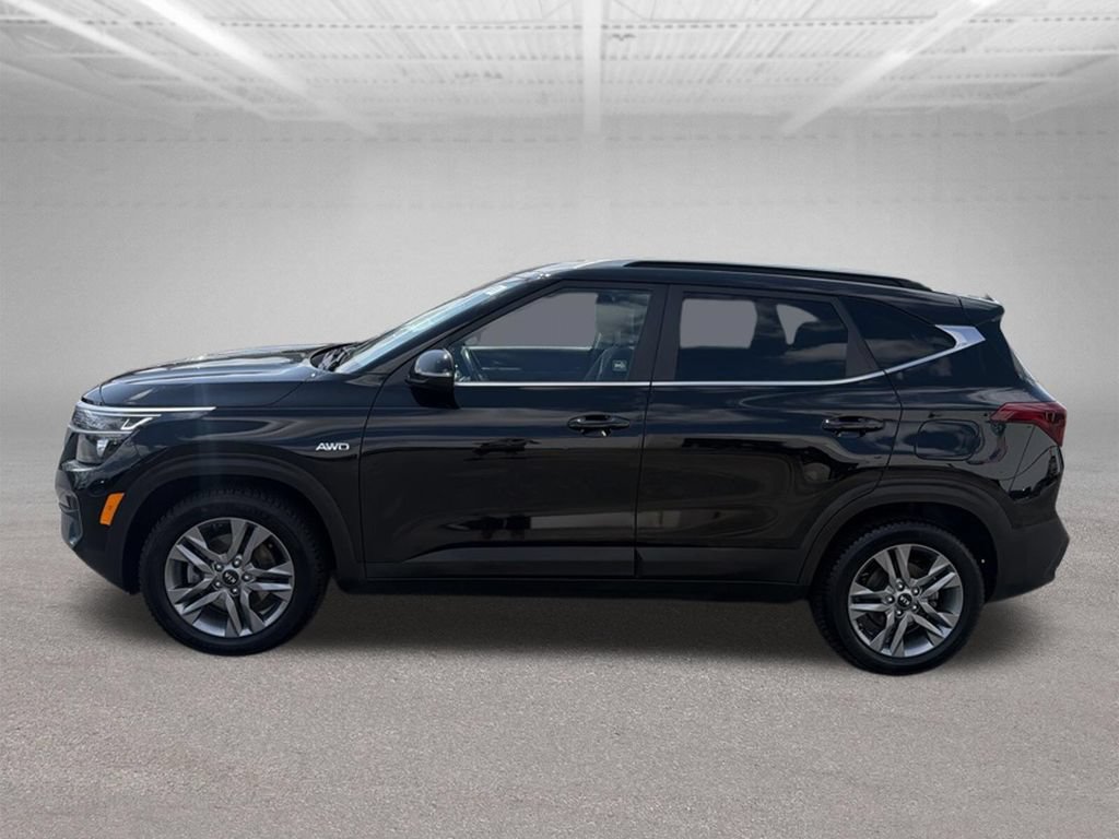 Used 2021 Kia Seltos S AWD/4WD image 5