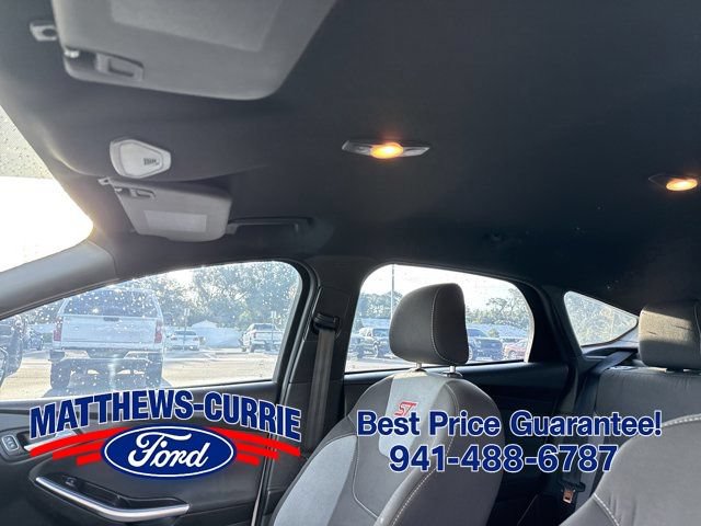 Used 2016 Ford Focus ST FWD image 11