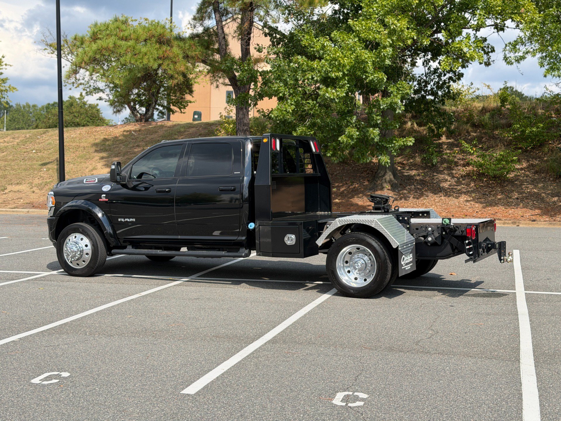 Used 2023 RAM 4500 Laramie AWD/4WD image 7