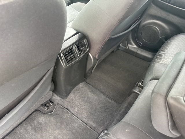 Used 2020 Nissan Rogue SV FWD image 31
