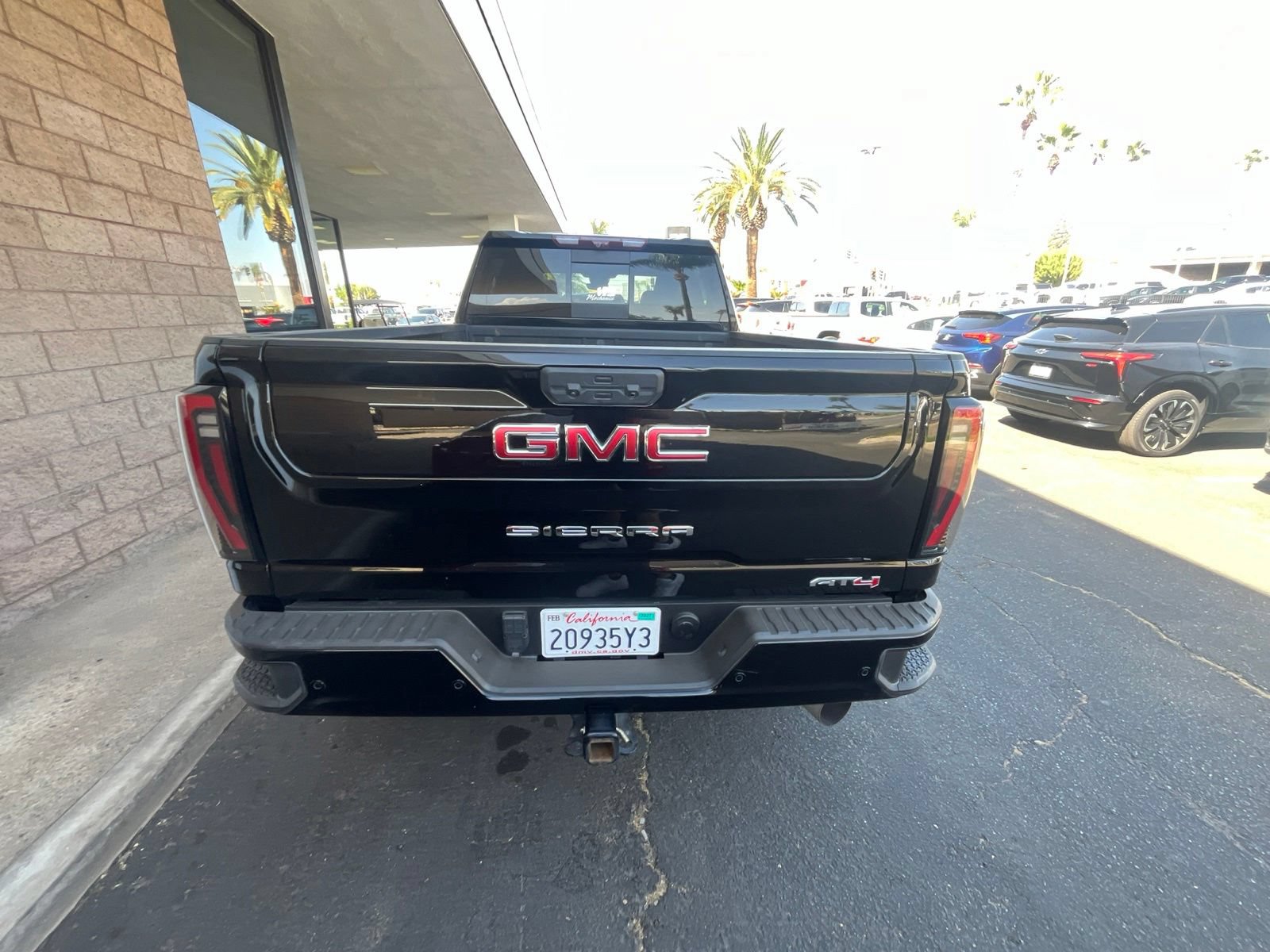 Used 2024 GMC Sierra 2500 AT4 w/ Max Trailering Package AWD/4WD image 5