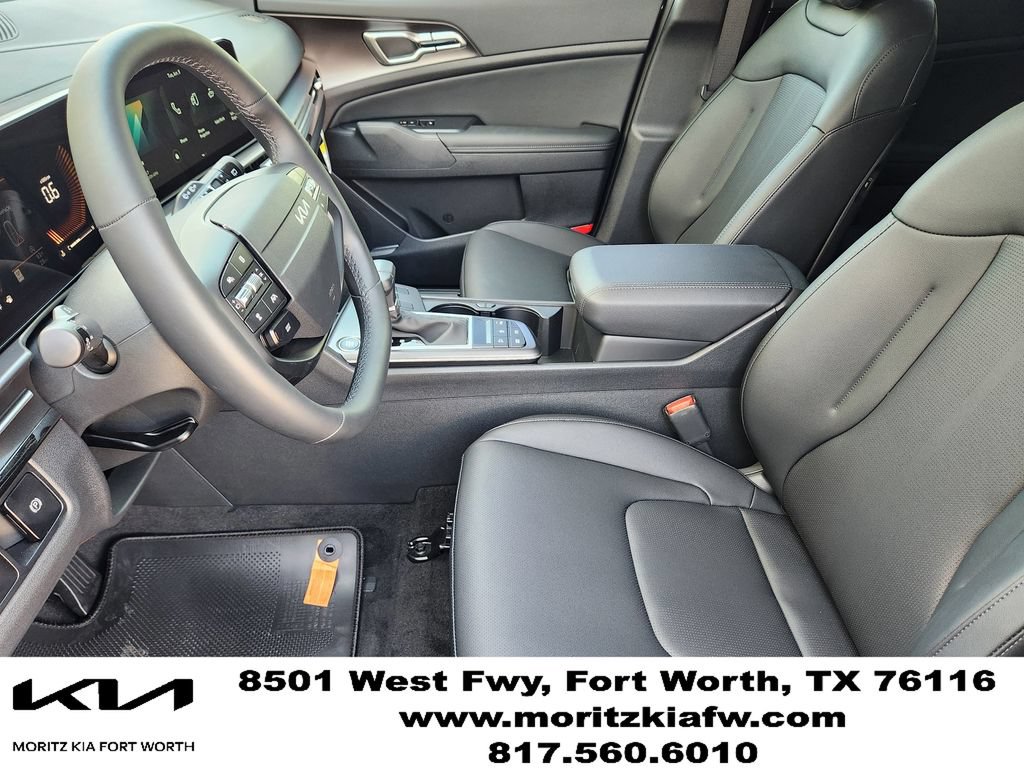 New 2026 Kia Sportage EX FWD image 9