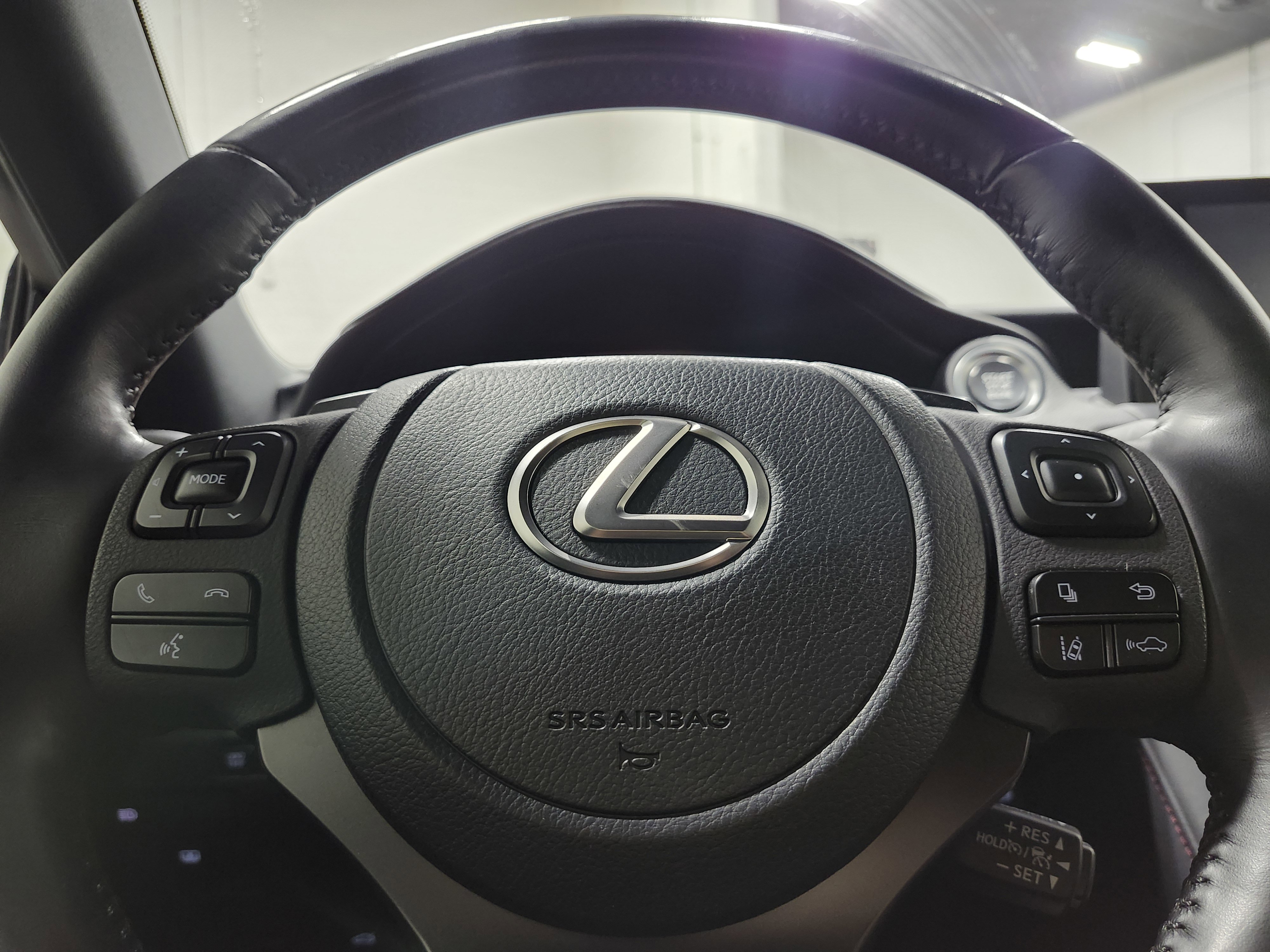 Used 2023 Lexus IS 300 w/ Premium Package image 30