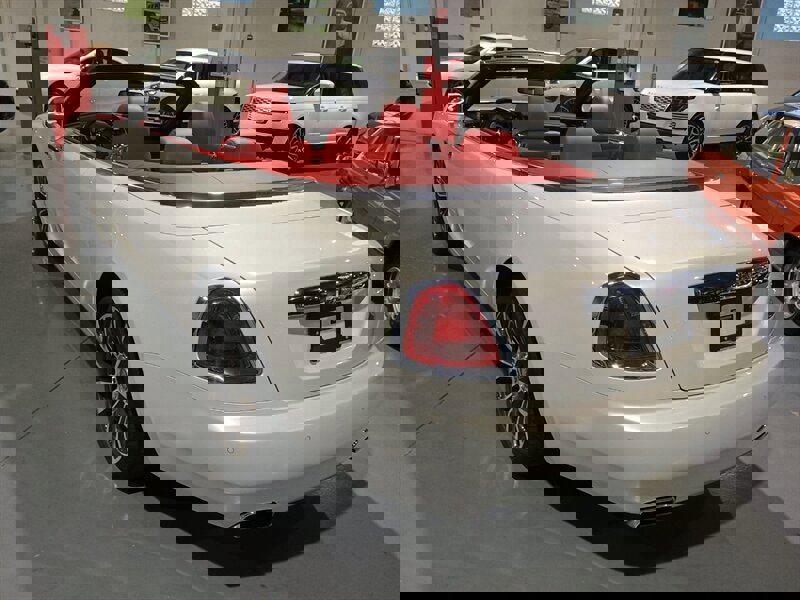 Used 2018 Rolls-Royce Dawn image 22