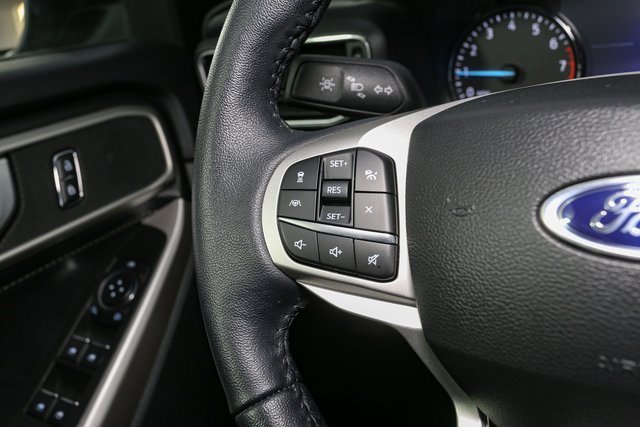 Used 2023 Ford Explorer XLT w/ Equipment Group 202A image 32