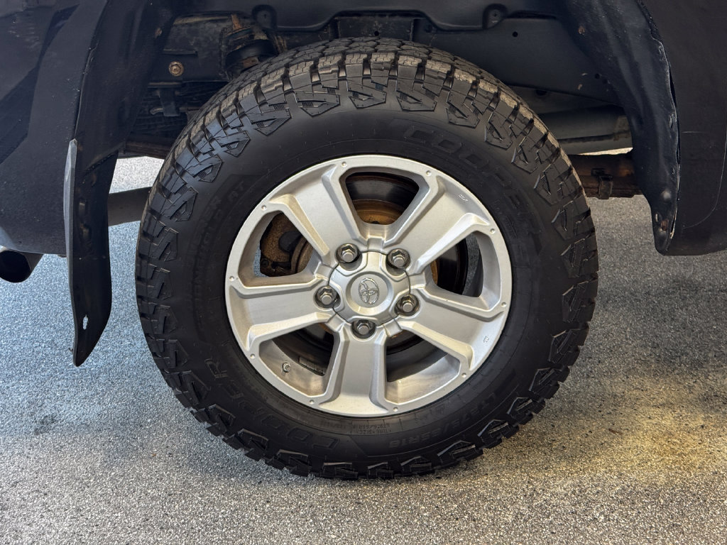 Used 2021 Toyota Tundra SR5 AWD/4WD image 23