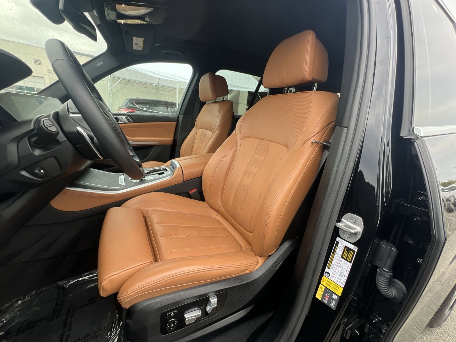 Used 2022 BMW X5 xDrive45e w/ Climate Comfort Package image 21