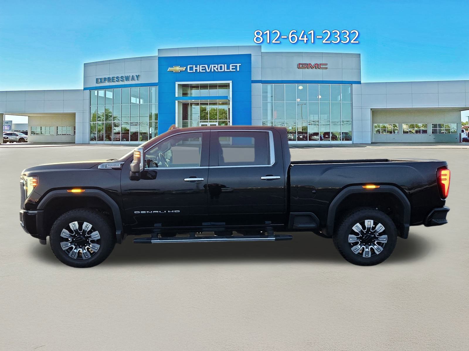 Used 2024 GMC Sierra 2500 Denali w/ Denali Reserve Package image 4