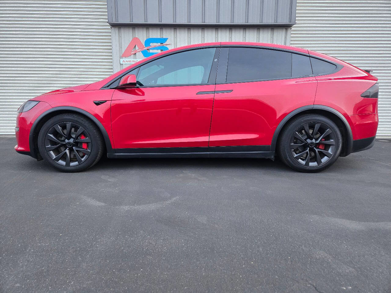 Used 2022 Tesla Model X image 3