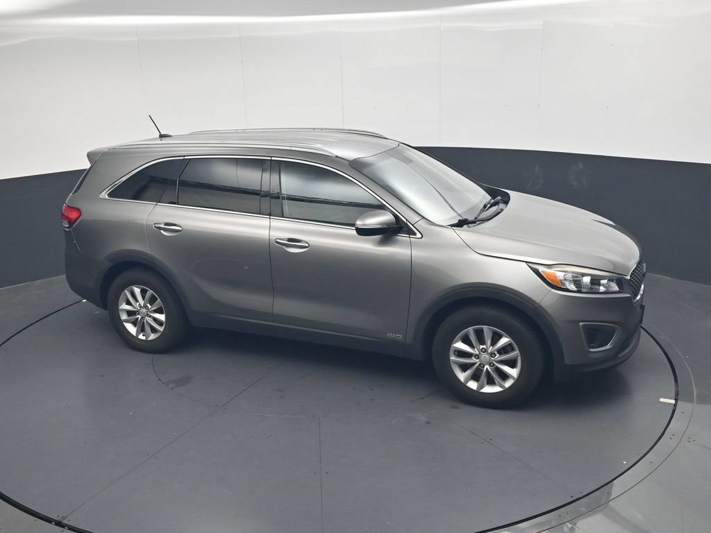 Used 2017 Kia Sorento AWD image 34