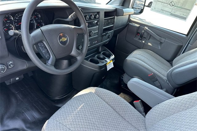 New 2025 Chevrolet Express 2500 Work Van w/ Driver Convenience Package image 13