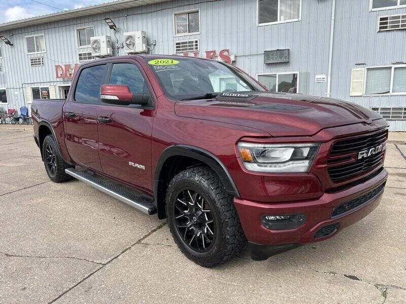 Used 2021 RAM 1500 Laramie w/ Sport Appearance Package image 8