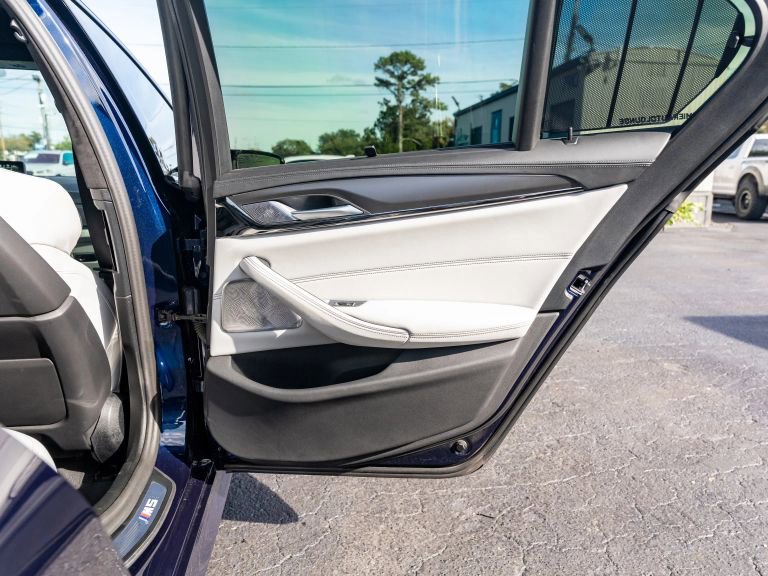 Used 2023 BMW M5 w/ Competition Package image 48