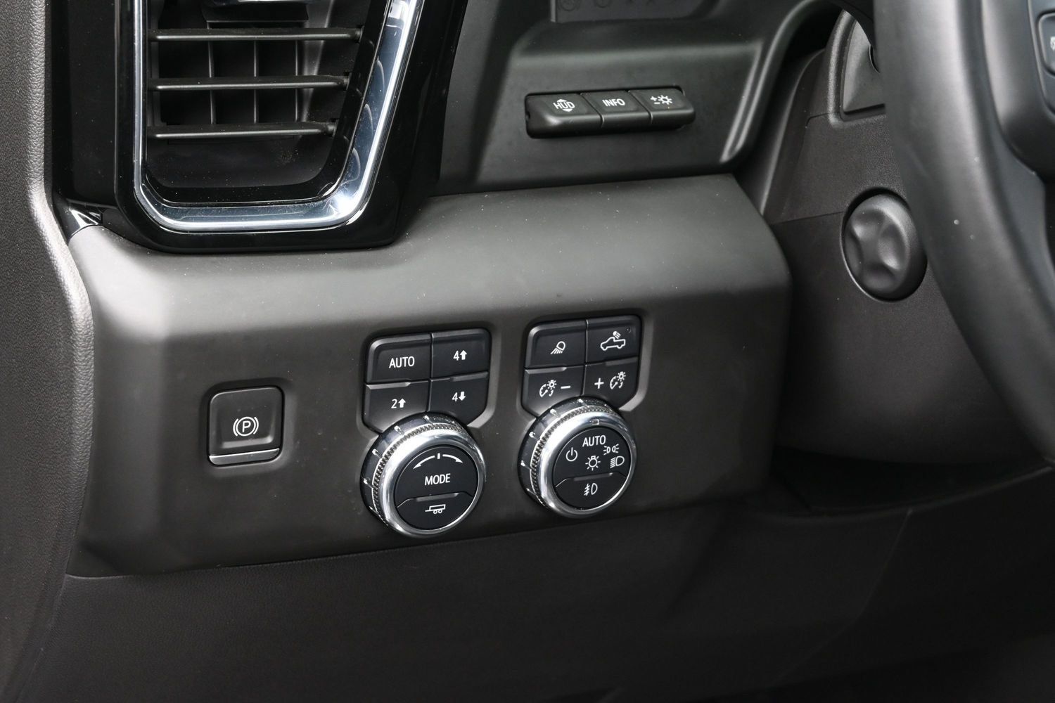 Used 2023 GMC Sierra 1500 Denali w/ Denali Reserve Package AWD/4WD image 23