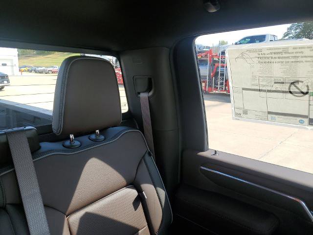 New 2026 GMC Sierra 3500 Denali w/ Denali Reserve Package image 15