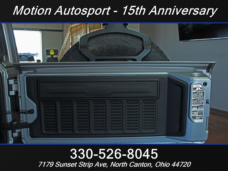 Used 2021 Jeep Wrangler Unlimited Sahara w/ LED Lighting Group AWD/4WD image 13