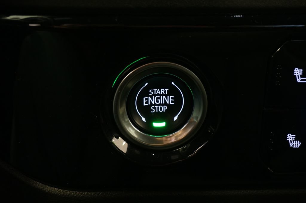 Certified 2024 GMC Sierra 1500 Elevation image 15