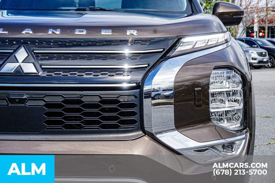 Used 2023 Mitsubishi Outlander SEL image 11